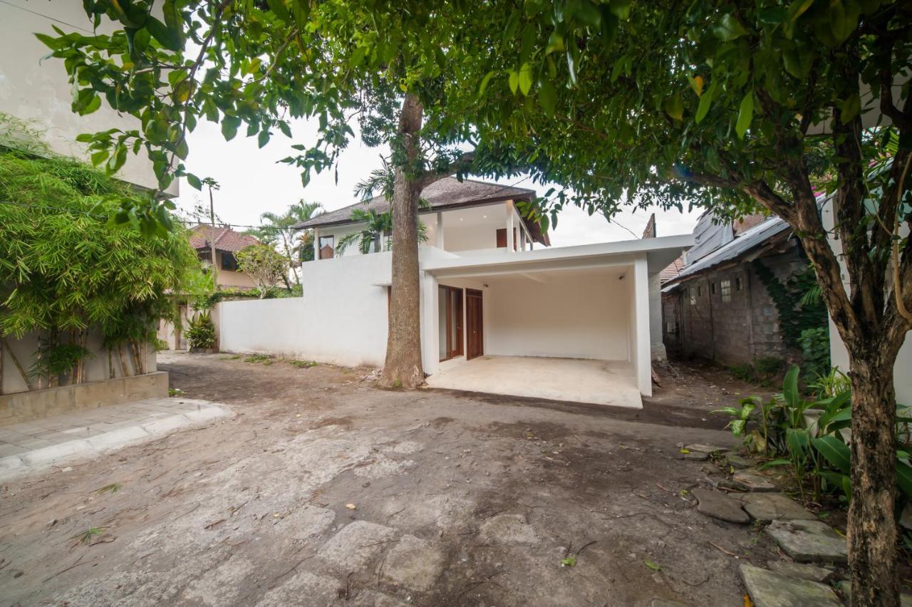 Villa Pearl Seminyak Esterno foto