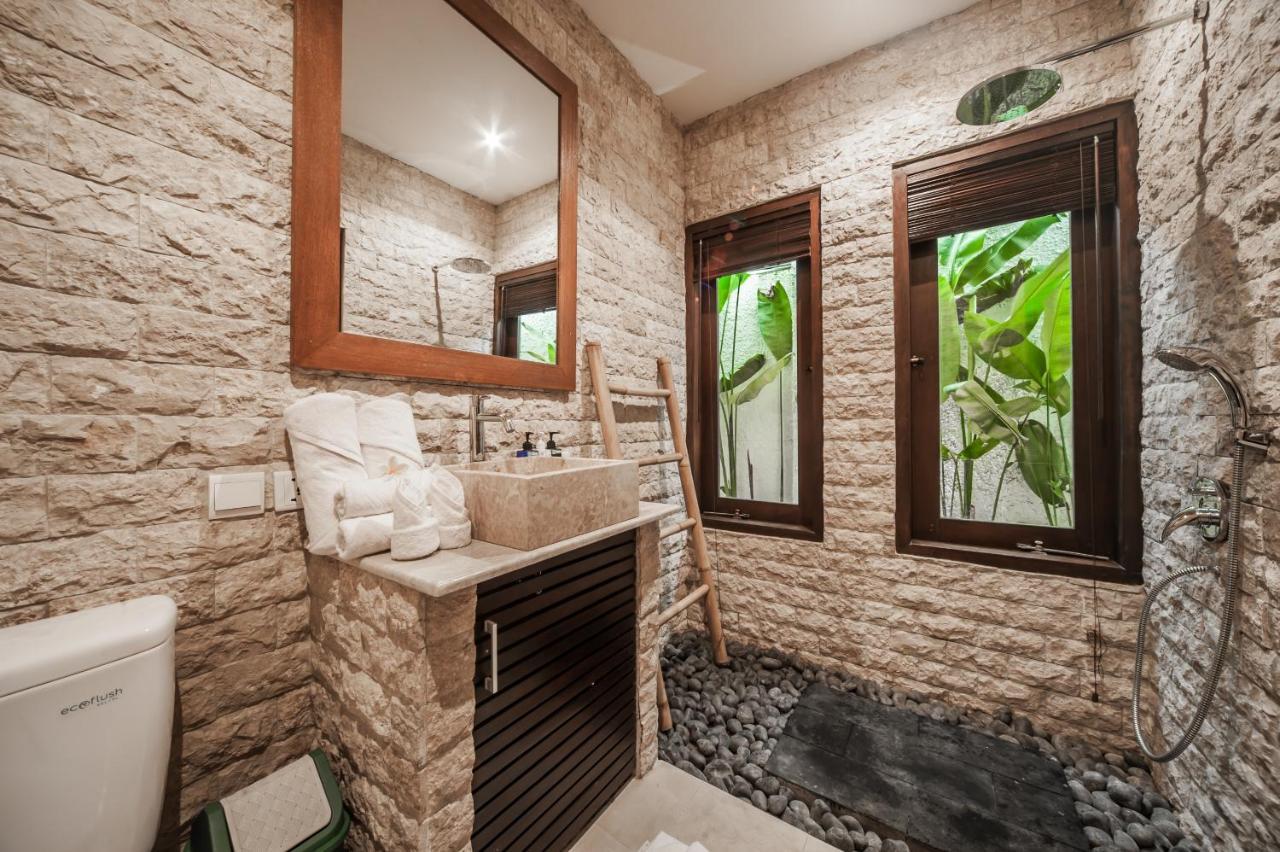 Villa Pearl Seminyak Esterno foto