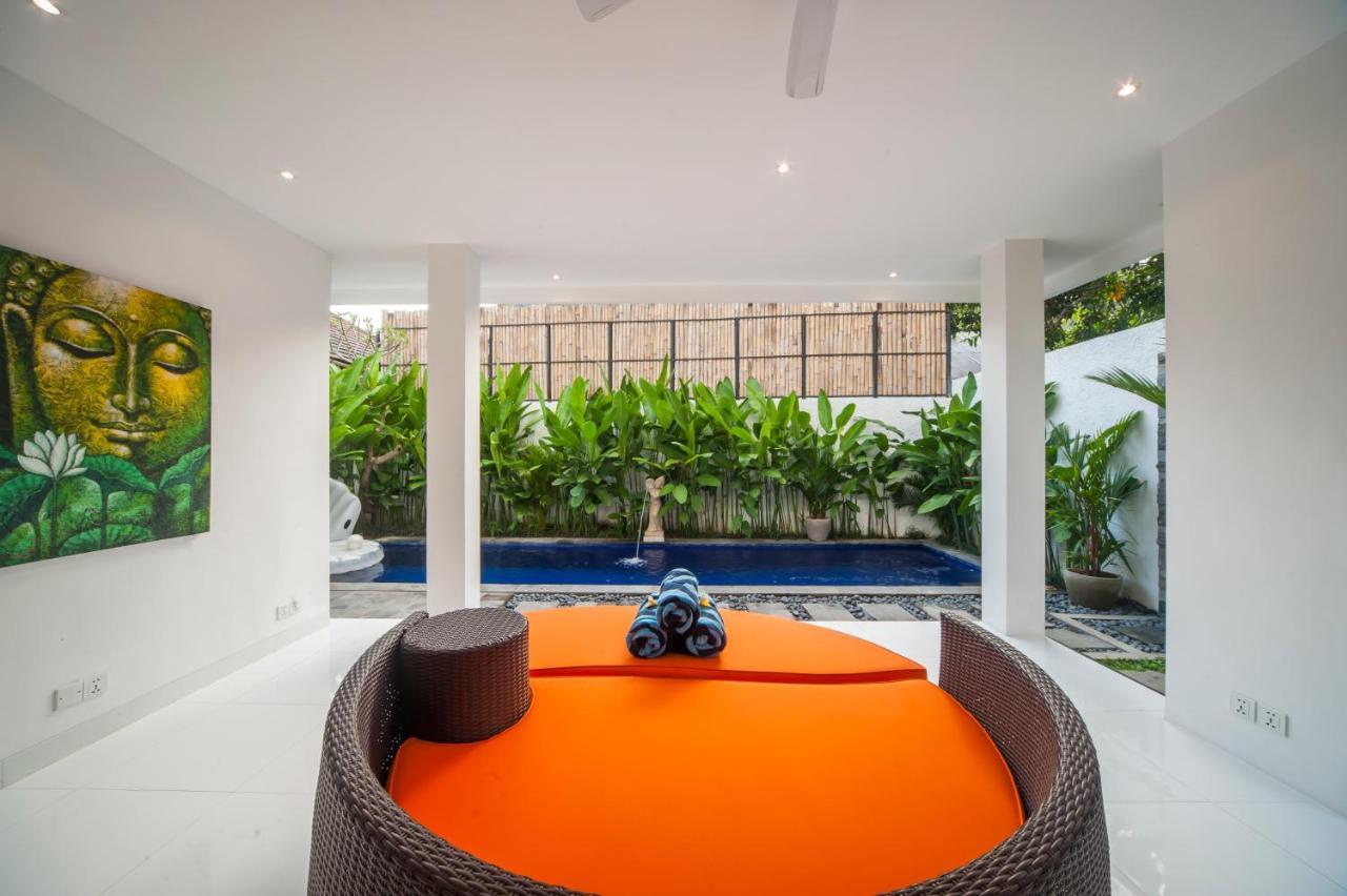 Villa Pearl Seminyak Esterno foto