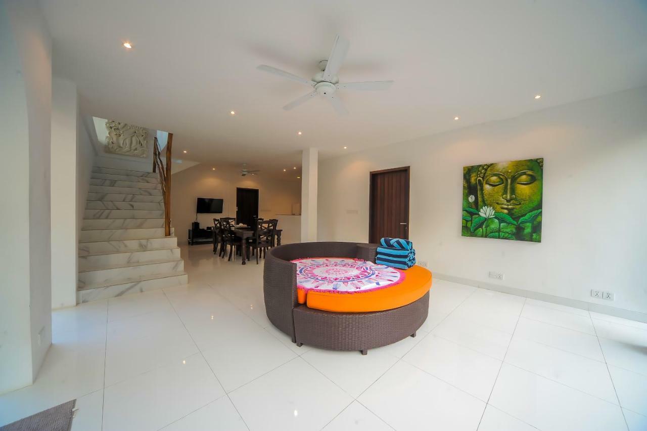 Villa Pearl Seminyak Esterno foto
